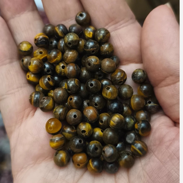مهره سنگ چشم ببر 6 میل سوراخ دار سنگ اصل معدنی گوی