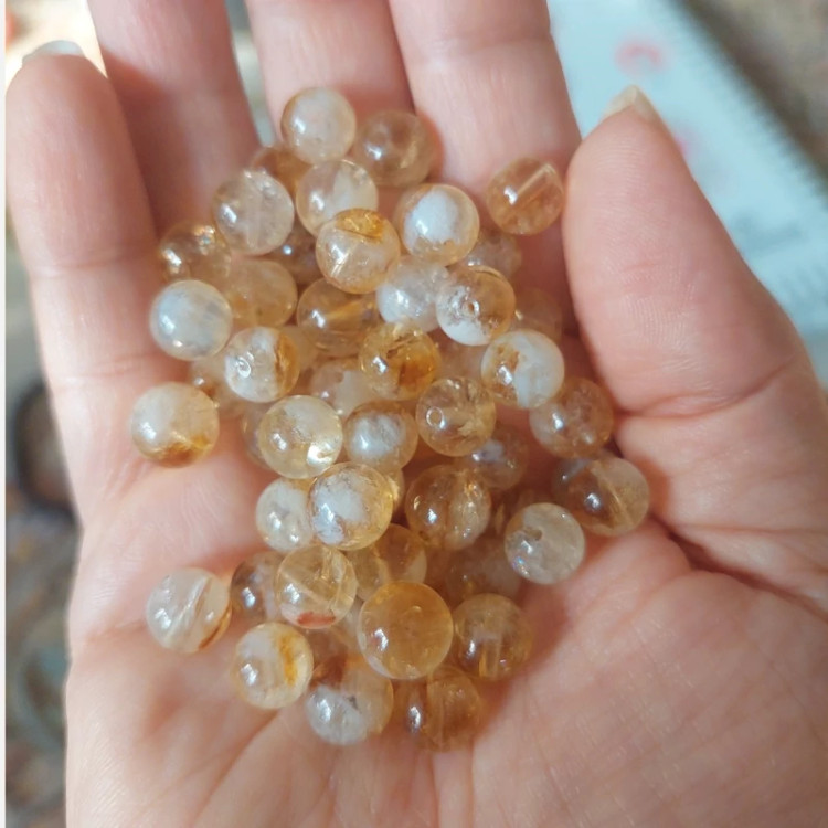 مهره سنگ سیترین برزیلی لکه برفی سایز 8 درجه یک طبیعی گوی اصل سوراخ دار