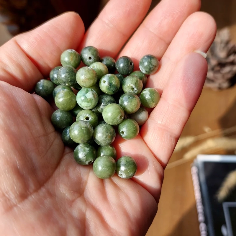 مهره سنگ یشم کانادا طبیعی سوراخ دار  گوی یشم راف سنگ اصل مهره  درجه یک سایز 8