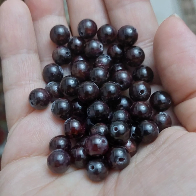 مهره سنگ گارنت سایز 6 سنگ اصل درجه یک سوراخ دار گوی