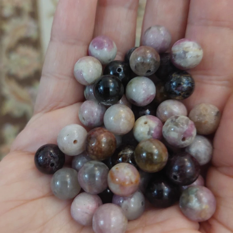 مهره سنگ تورمالین هندوانه ای مولتی کالر سایز 8 و 9 دو طرف سوراخ دار سنگ اصل درجه یک طبیعی