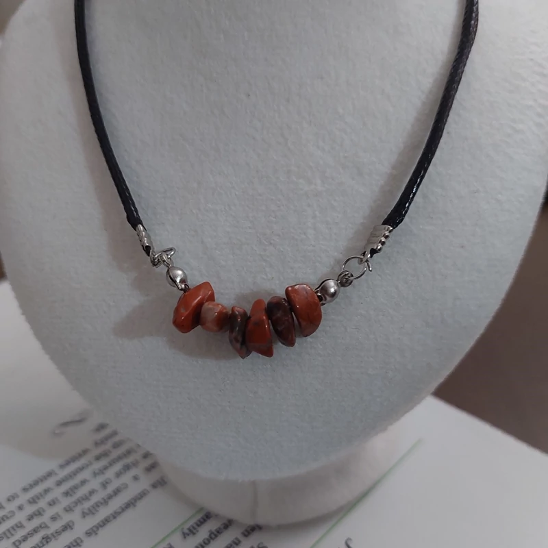 گردنبند سنگ جاسپر با بند چرم درجه یک سنگ اصل