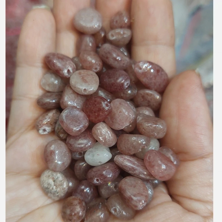 مهره سنگ تامبل چری کوارتز آبنباتی استرابری کوارتز توت فرنگی سوراخ دار 6 در 8 میل سنگ اصل طبیعی