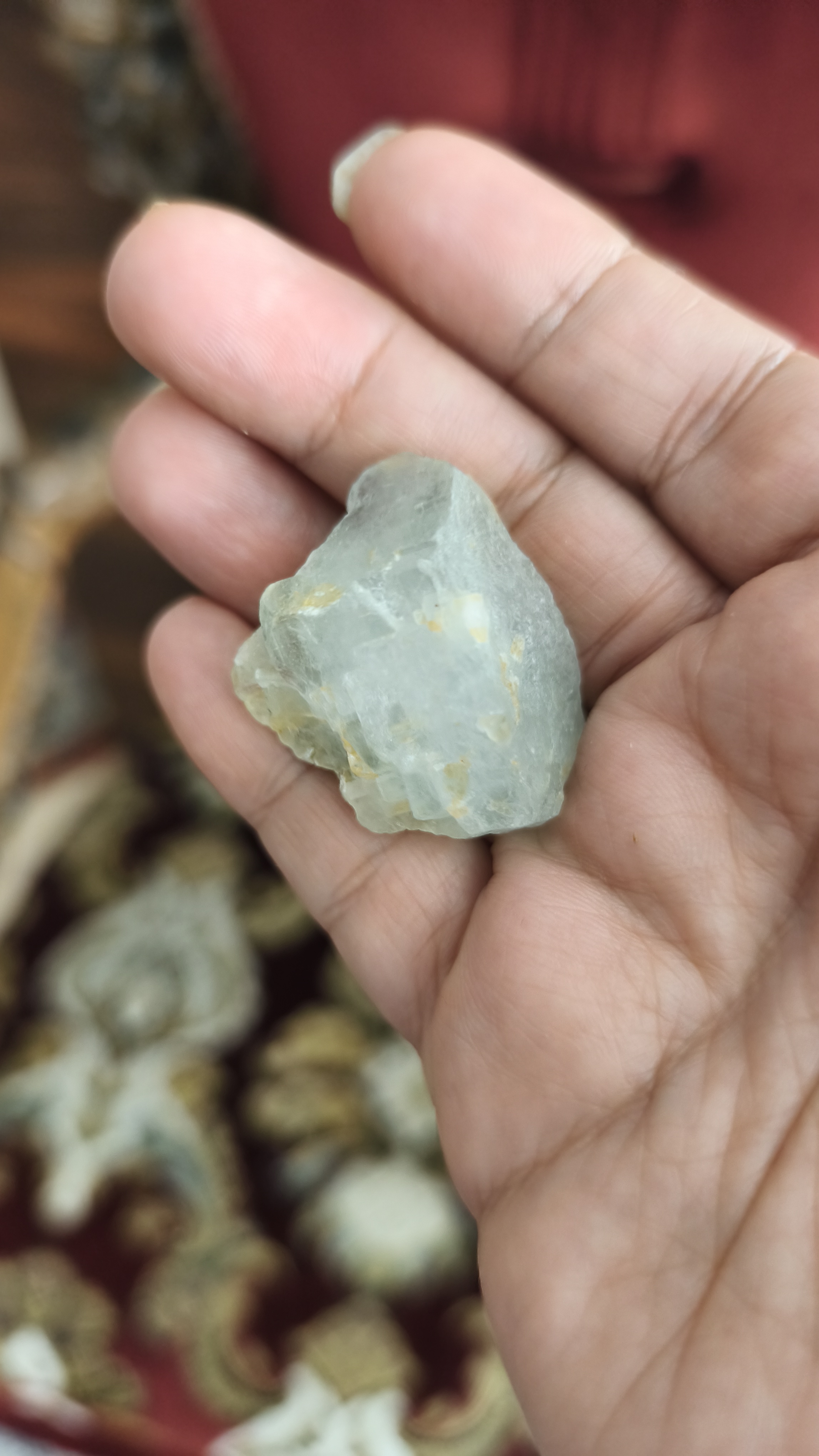 سنگ آکوامارین تراش نخورده ۲۰گرم سنگ اصل طبیعی معدنی کلکسیونی