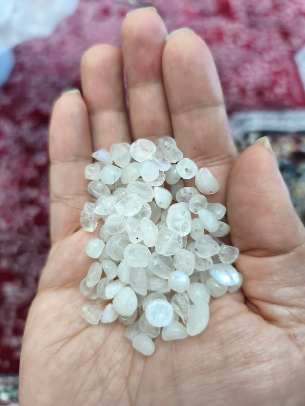 مهره سنگ مون استون تامبل آبنباتی سوراخ دار اصل طبیعی