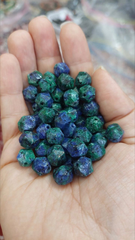 مهره سنگ سرپاتنین سبز آبی۱۰میل تراش استار اصل طبیعی