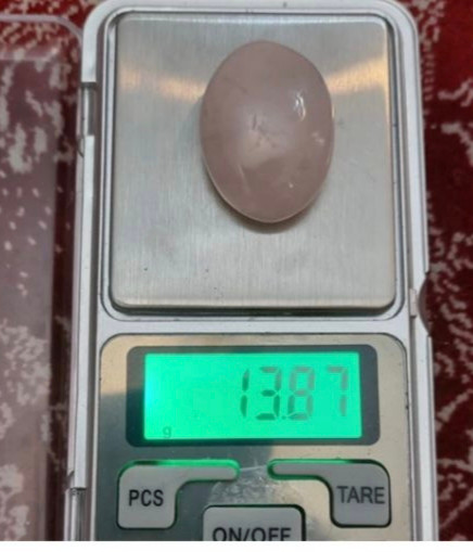 نگین رزکوارتز ماداگاسکار اصل طبیعی