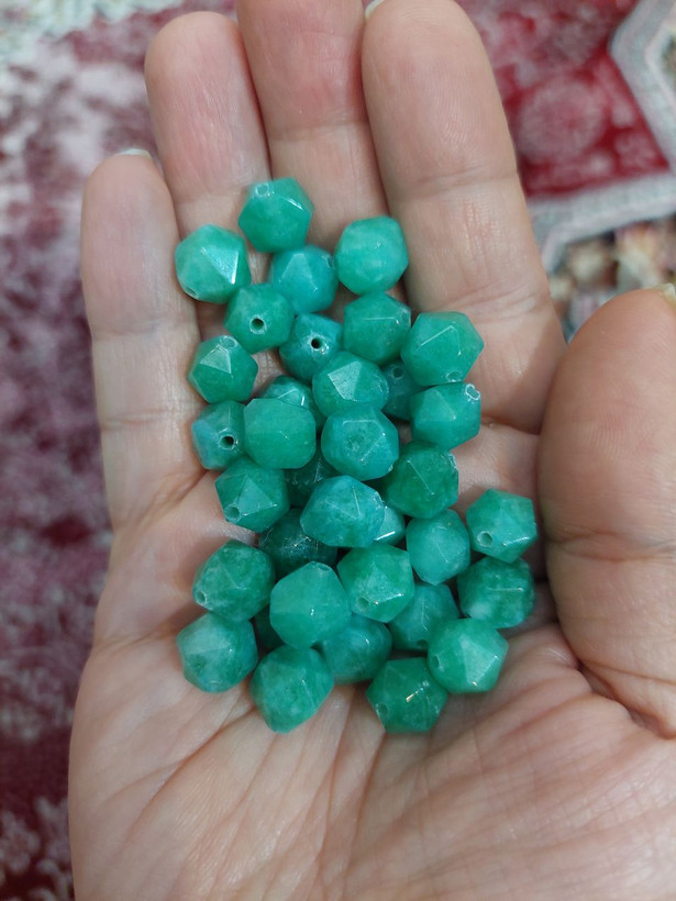 مهره سنگ جید سبز اقیانوسی تراش استار ۱۰میل اصل معدنی سوراخ دار