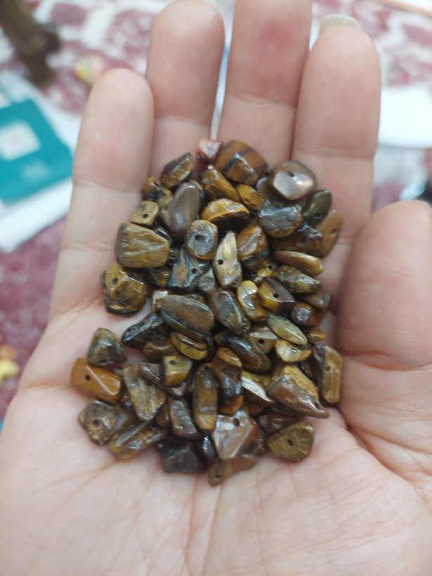 مهره سنگ چشم ببر چیپسی پاکستان دفرمه تراش نخورده درجه یک طبیعی سوراخ دار