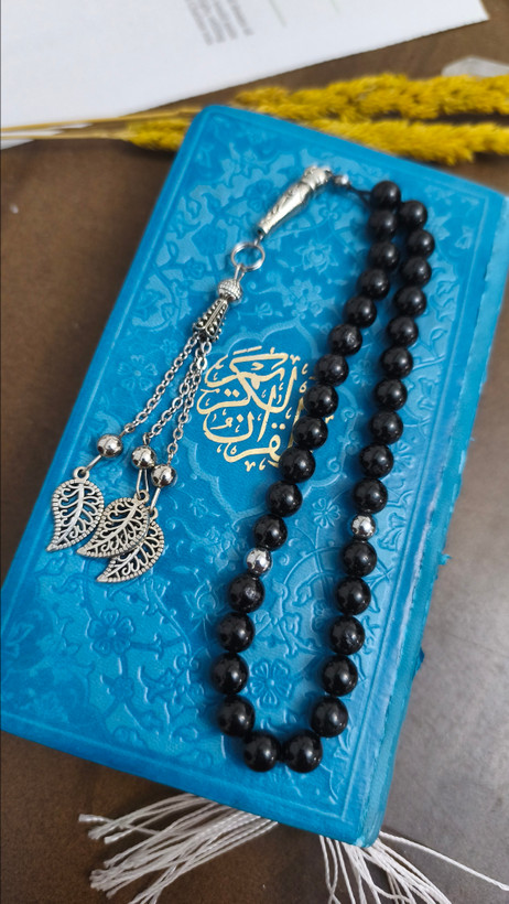 تسبیح سنگ تورمالین سیاه و حدید33 دانه سنگ اصل طبیعی سایز سنگ 8 میل