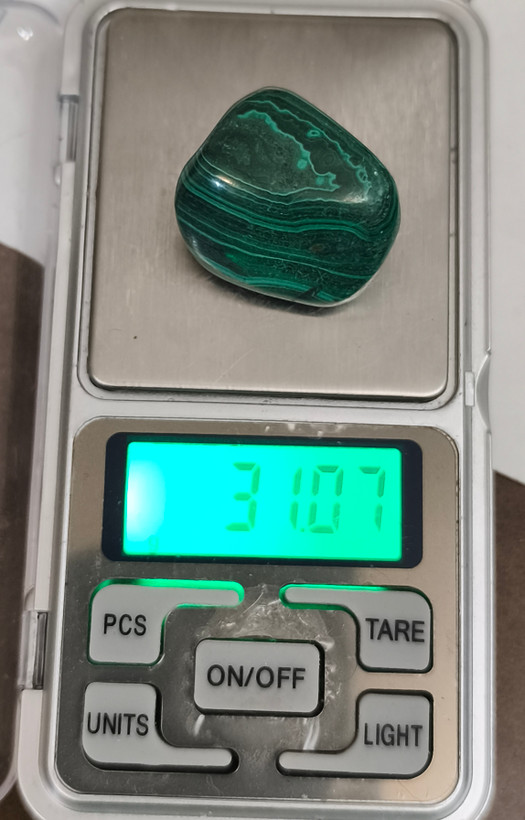 سنگ تامبل مالاکیت اصل کنگو ۳۱.۰۷ گرم سنگ اصل معدنی