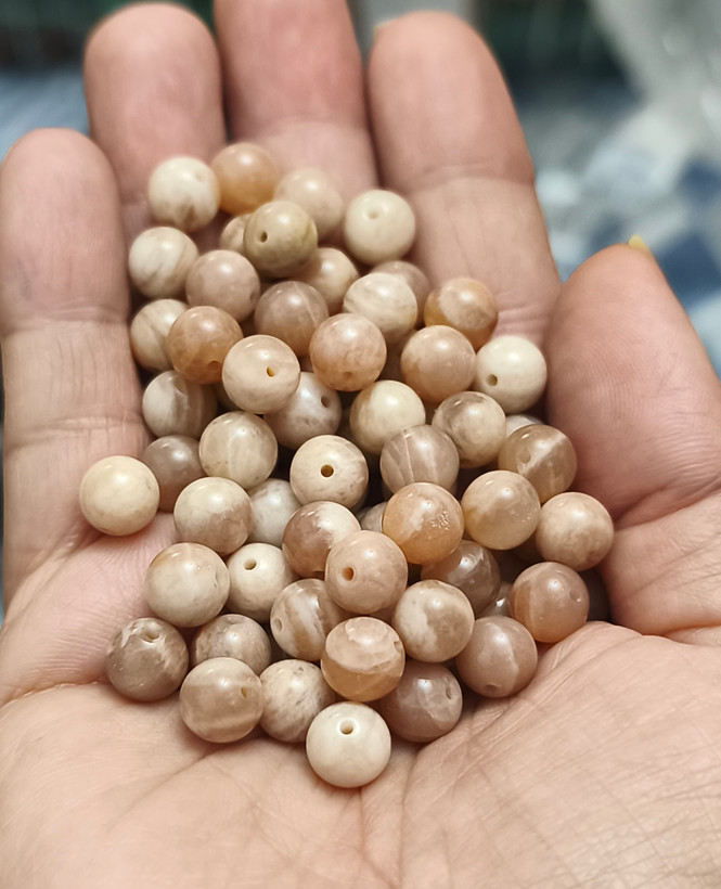 مهره سنگ سان استون سایزبین۷و۸میل سنگ اصل طبیعی سوراخ دار گوی سنگ خورشید