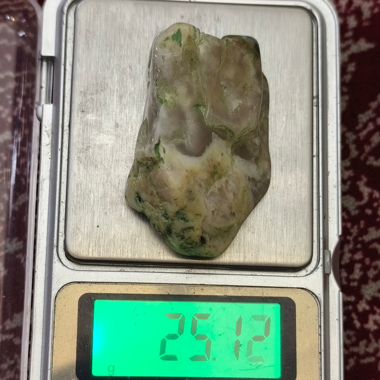 سنگ عقیق خزه ای تراش خورده ۲۵.۱۲ گرم اصل معدنی طبیعی