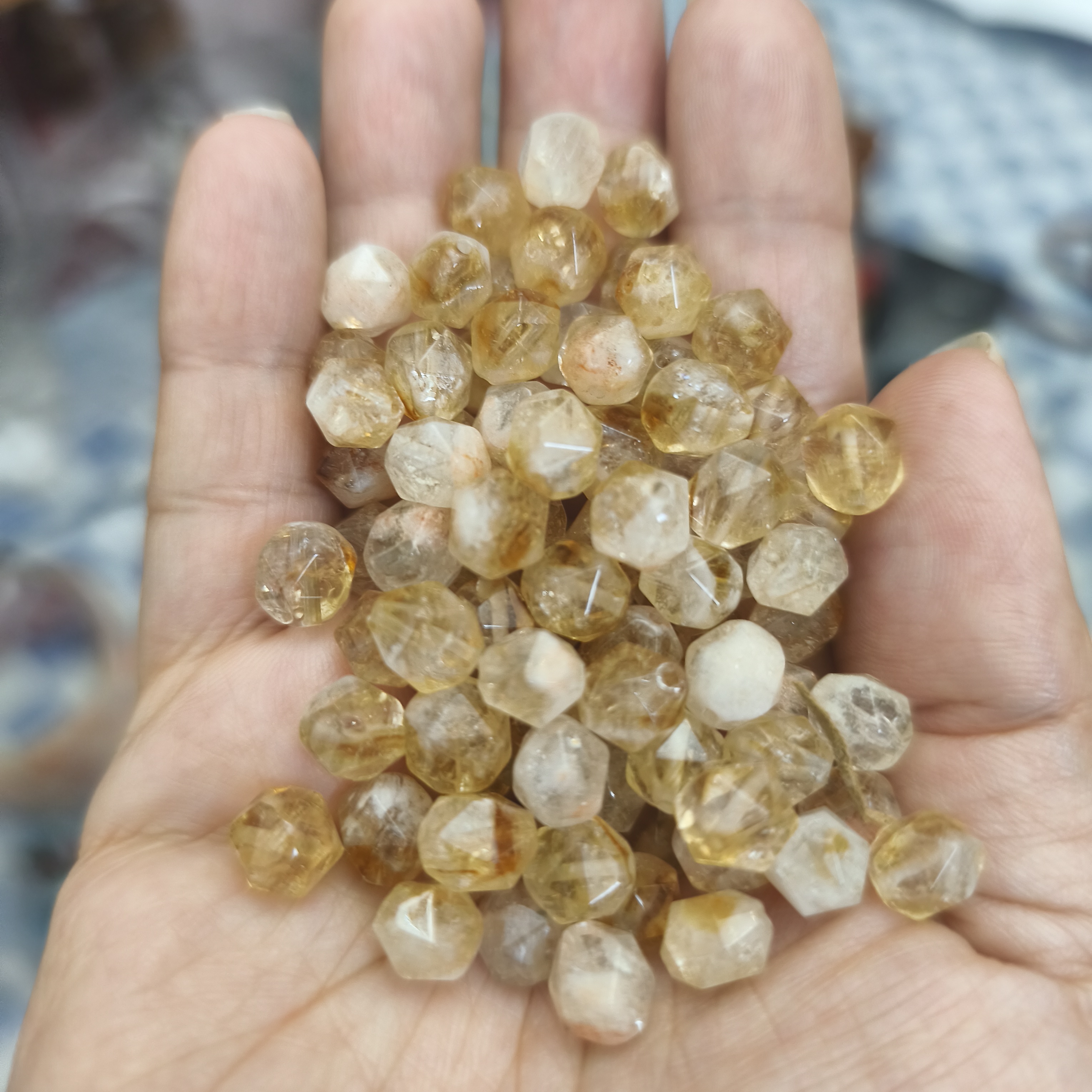 مهره سنگ سیترین برزیلی تراش استار ۸میل اصل معدنی سوراخ دار