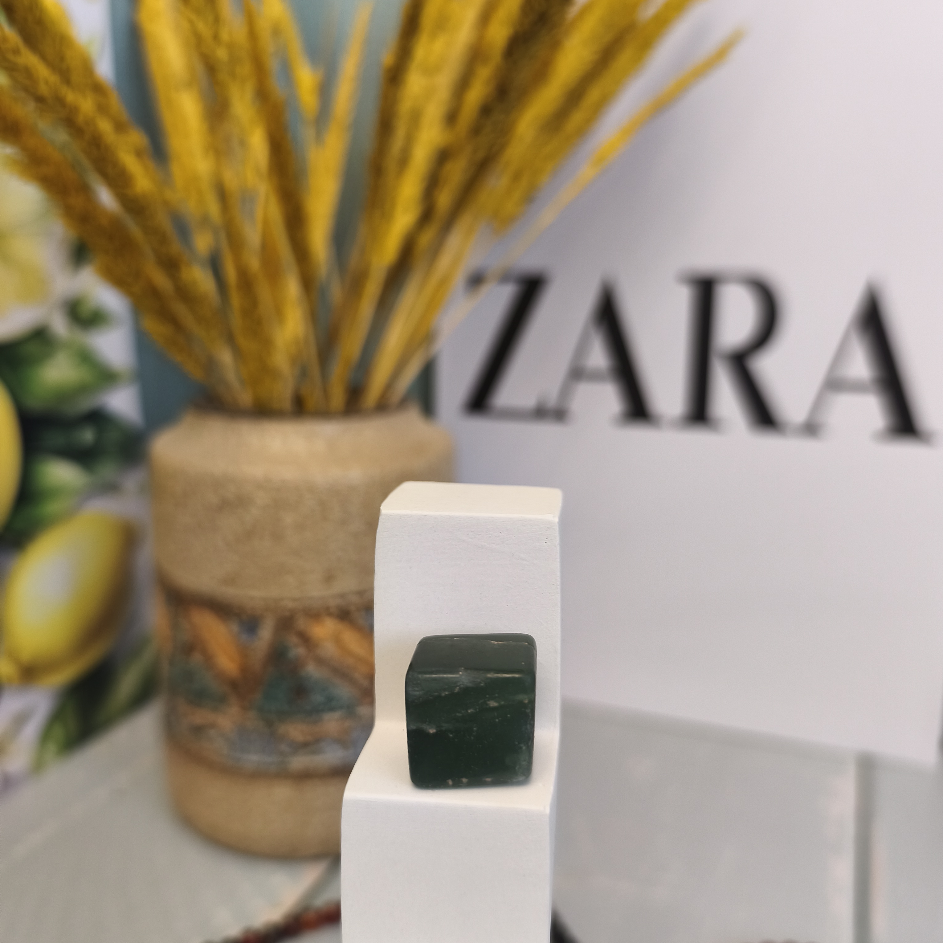 تامبل سنگ یشم افغان ۸.۷۰ گرم اصل معدنی کلکسیونی