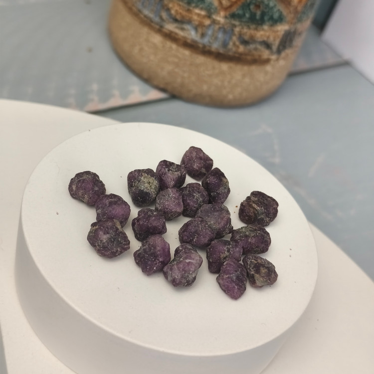 سنگ راف یاقوت افغان اصل معدنی تراش نخورده