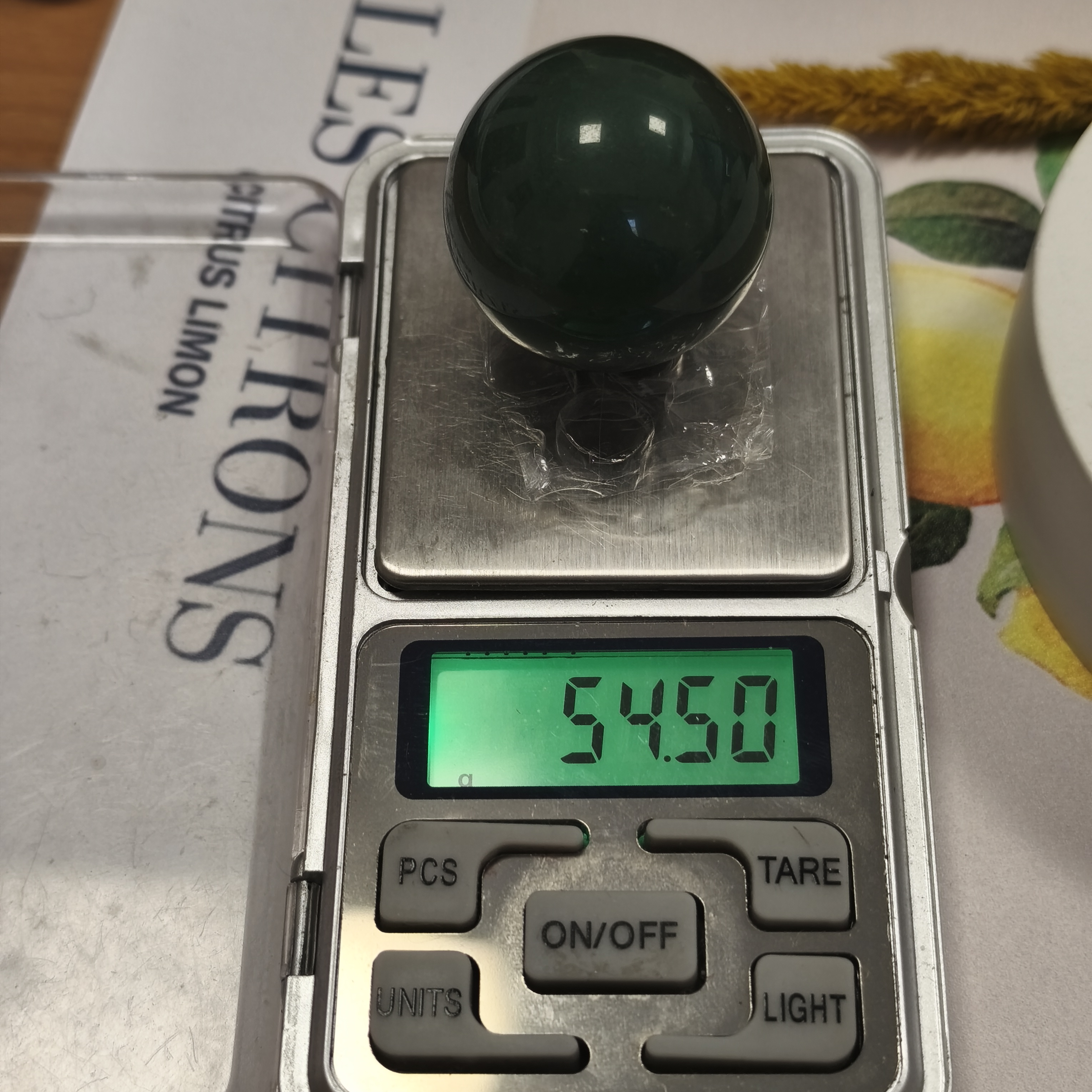 گوی سنگ آونتورین سبز 54.50گرم اصل معدنی کلکسیونی 3ونیم سانت