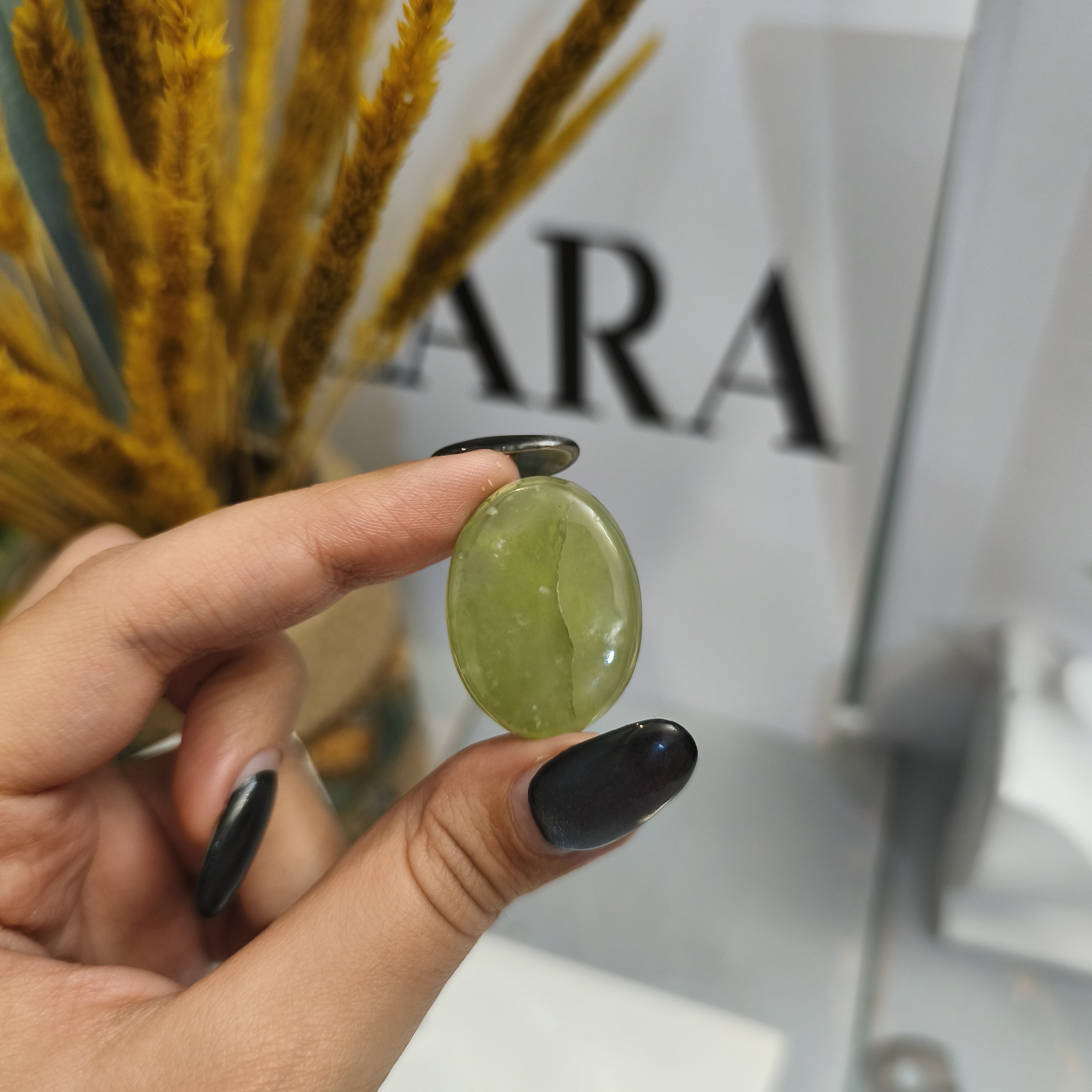 نگین شاه مقصود اصل افغان 6.94گرم اصل معدنی سایز گردنبندی